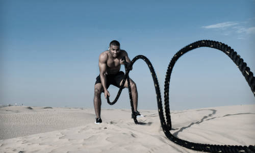 bodybuilder-bodybuilding-desert-1346303
